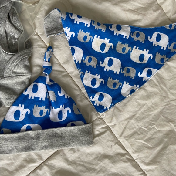 Baby essentials outfit 9Months - Picture 4 of 5